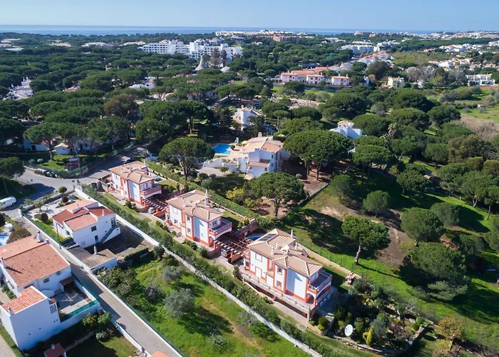 8 Schlafzimmer Villa- Pool- Bbq- By Interhome *