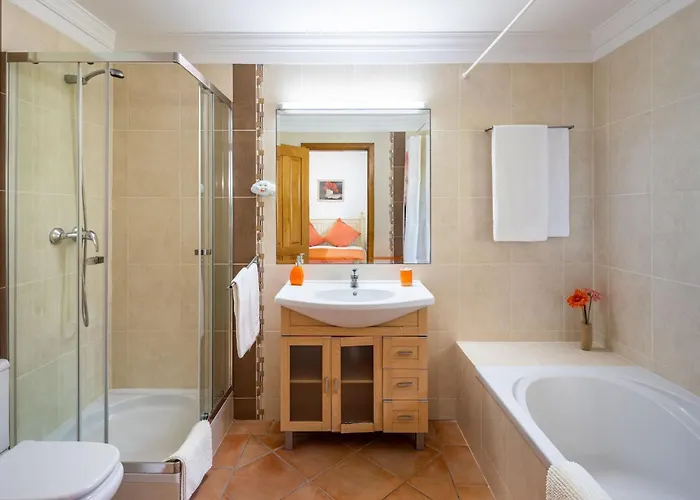 8 Schlafzimmer Villa- Pool- Bbq- By Interhome Holiday home